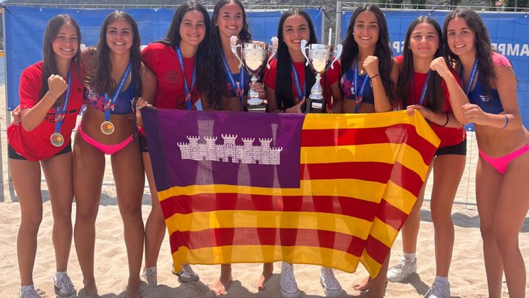 Doblete histórico del vóley playa balear en el Campeonato de España Sub17