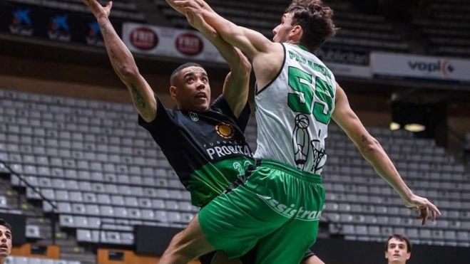 Èric Paradeda más calidad para el juego interior