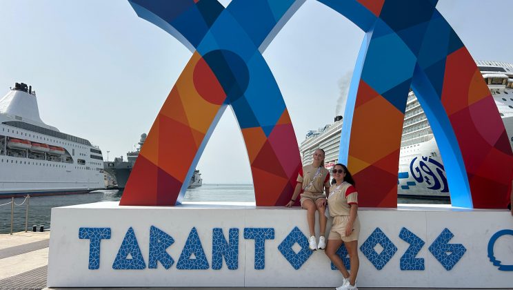 Leire Escauriaza, ya se encuentra en Taranto (Italia) junto a su entrenadora, Laura Casamor,