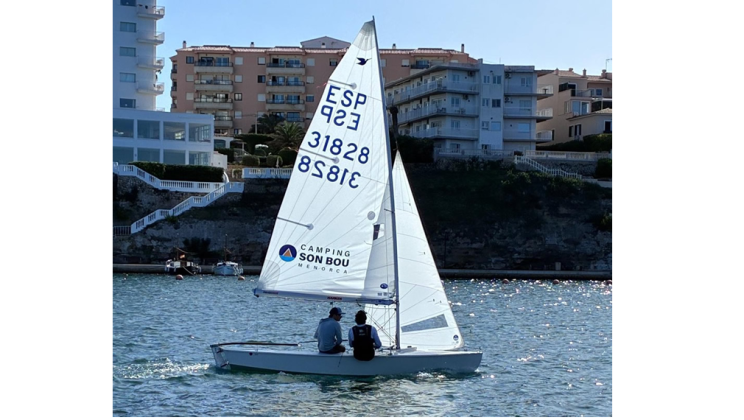 TRIAY Y MAS AFINAN EL MUNDIAL CON LA VICTORIA EN MENORCA