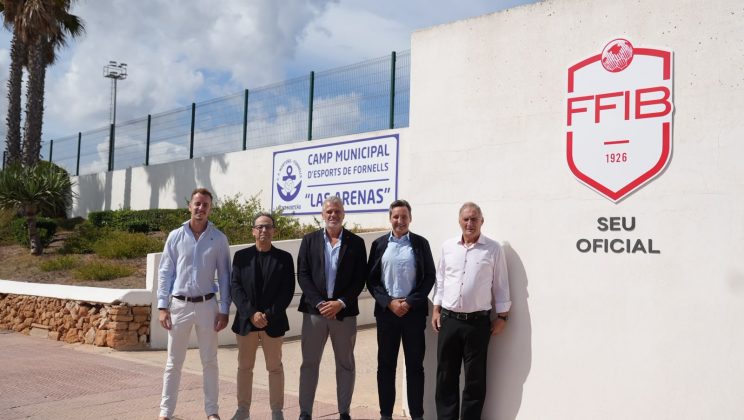 La FFIB estableix com a seu ofi cial el Camp Municipal Las Arenas de Fornells