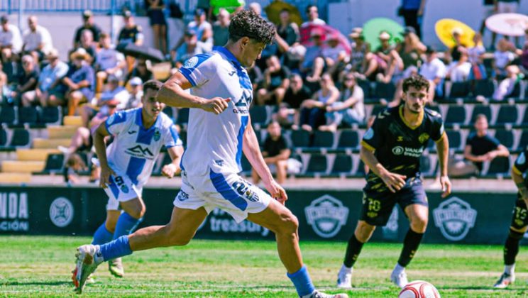 Un punto que sabe a poco ante el Intercity (2-2)