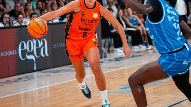 El conjunto balear ha vencido 88-71 al Valencia Basket ante 4500 personas